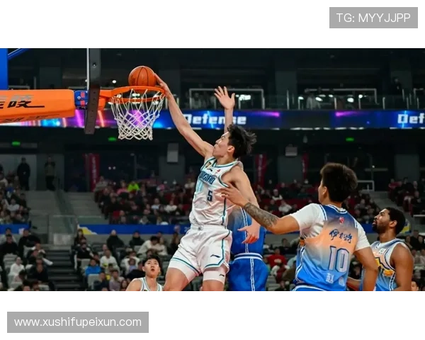 赛后采访中卢无意提及比尔缺阵对比赛影响深远